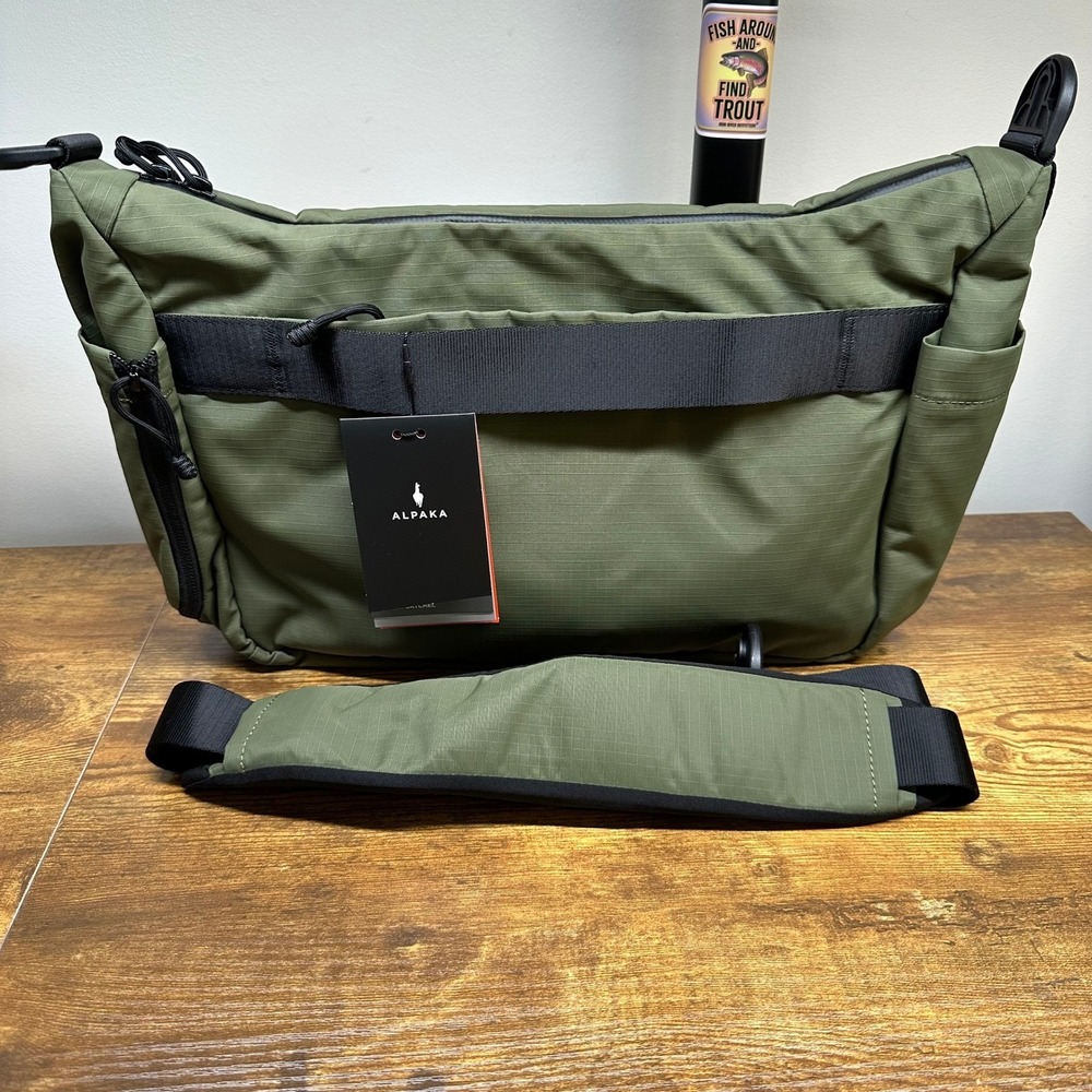 NEW Alpaka Flight Satchel Green Axoflux 210D Laptop Messenger Bag Travel Hiking